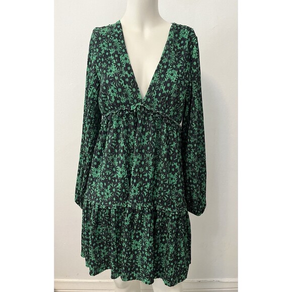 Zara Black Green Floral Print Flowing Boho Pleated Tiered V Neck Mini Dress Sz M - Picture 1 of 7